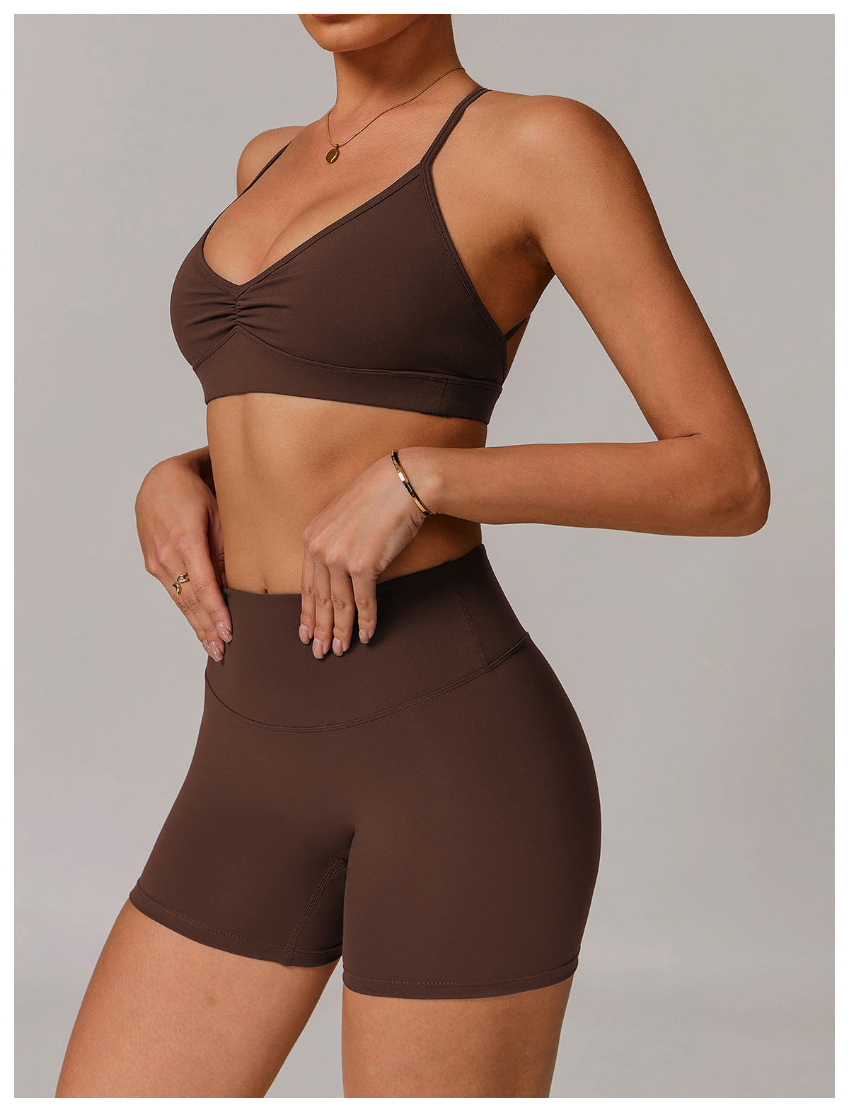 Juno Shorts in Brown