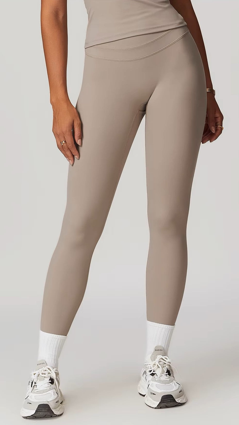 Athena Leggings in Beige