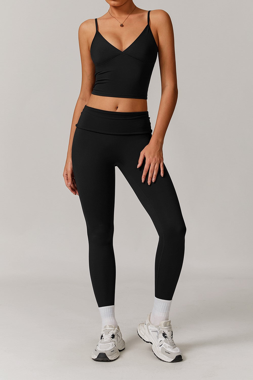 Gaia Leggings in Black