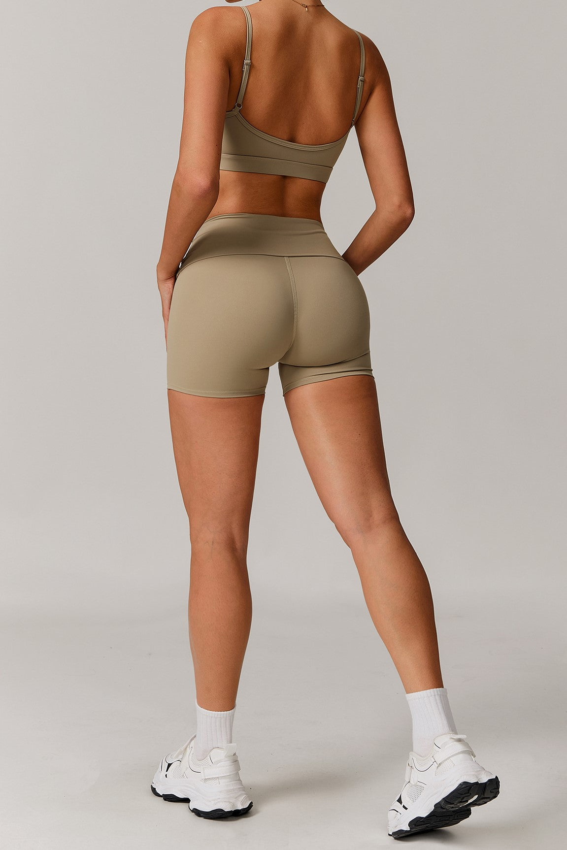 Gaia Shorts in Khaki