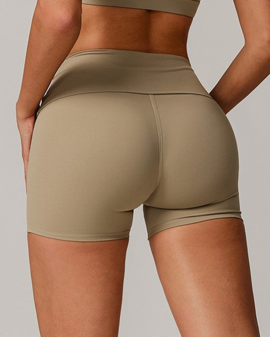 Gaia Shorts in Khaki