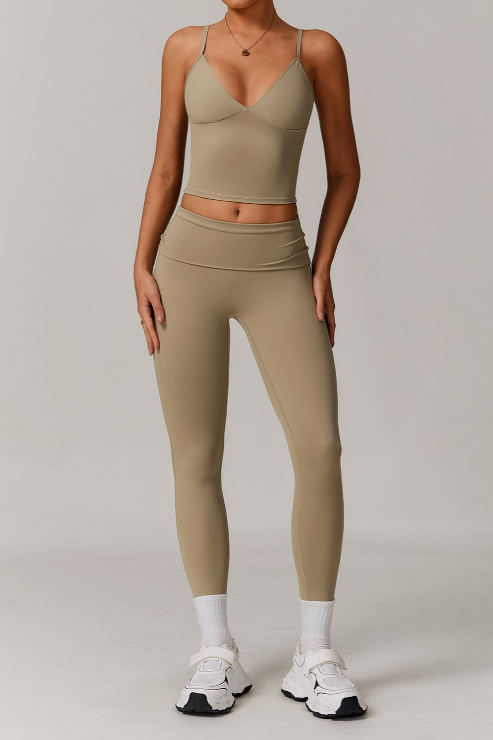 Gaia Leggings in Khaki
