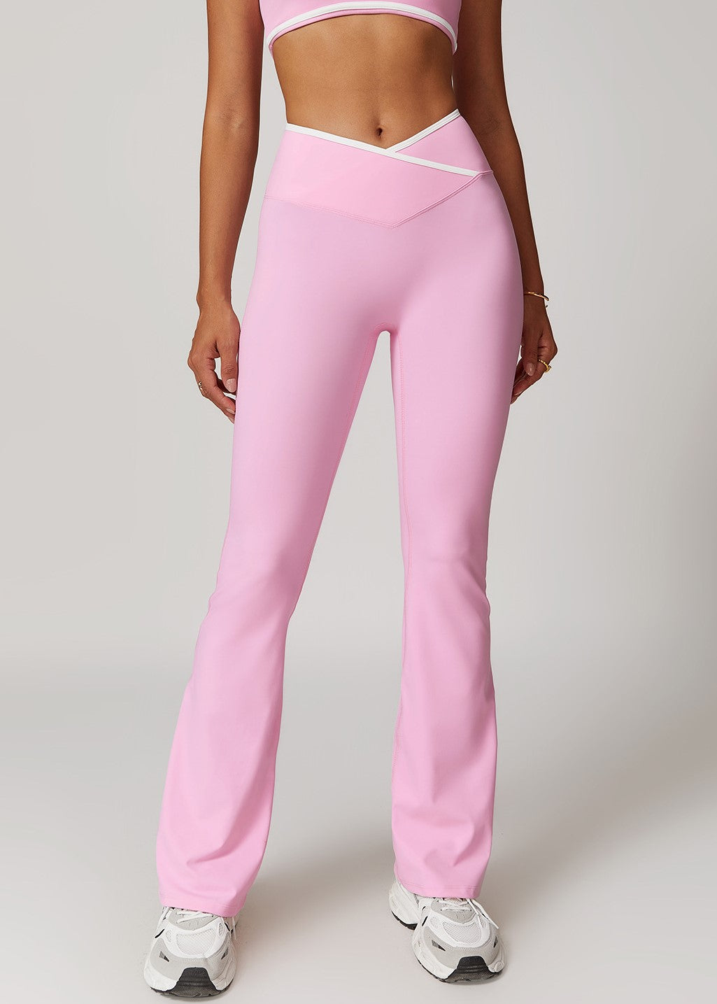 Hera Flared Leggings in Pink