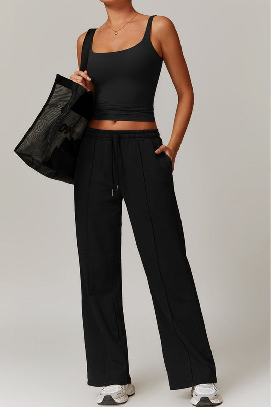Rhea Sweatpants in Black