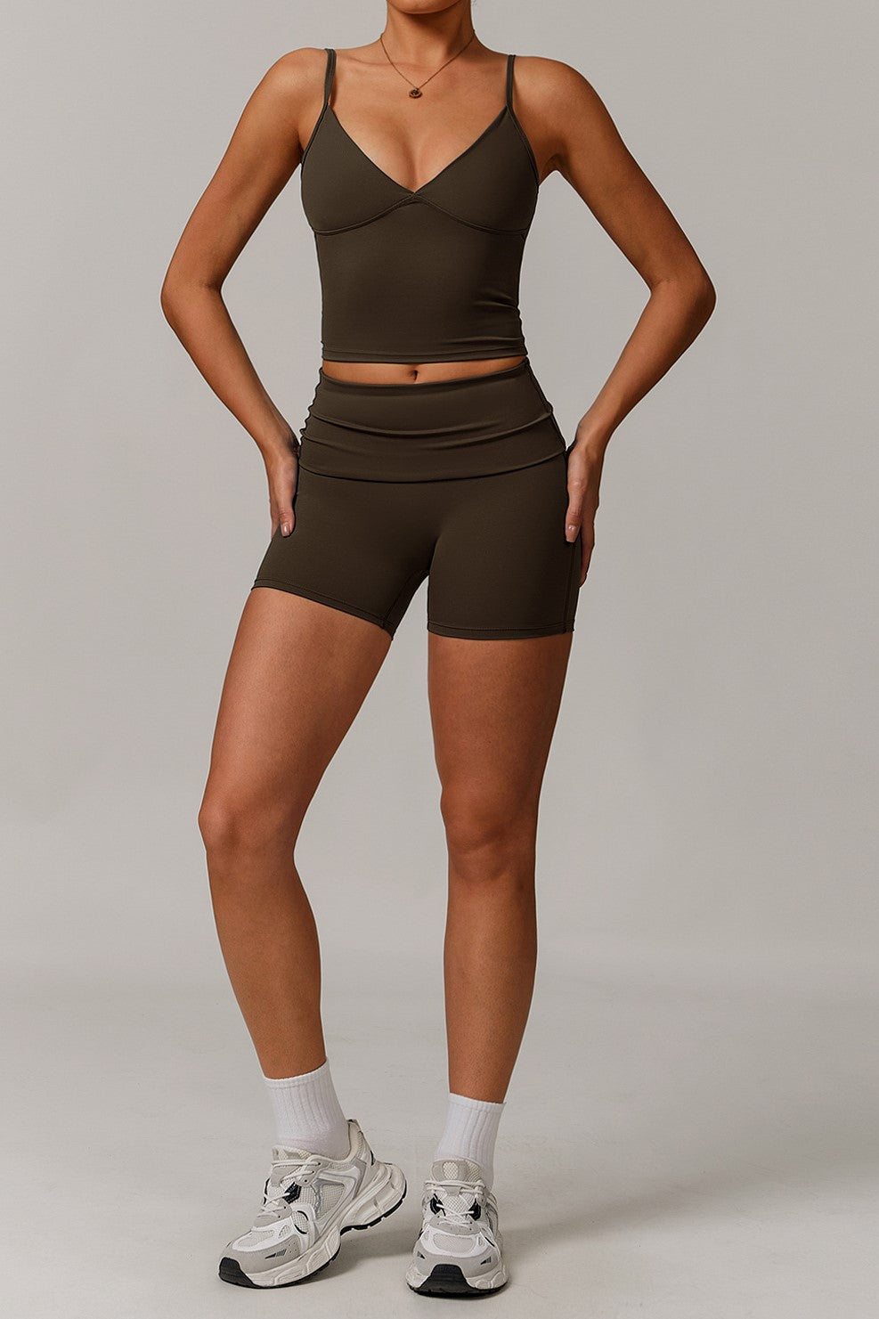 Gaia Shorts in Moss Brown