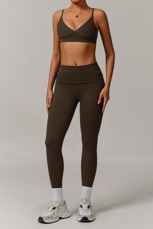 Gaia Leggings in Moss Brown