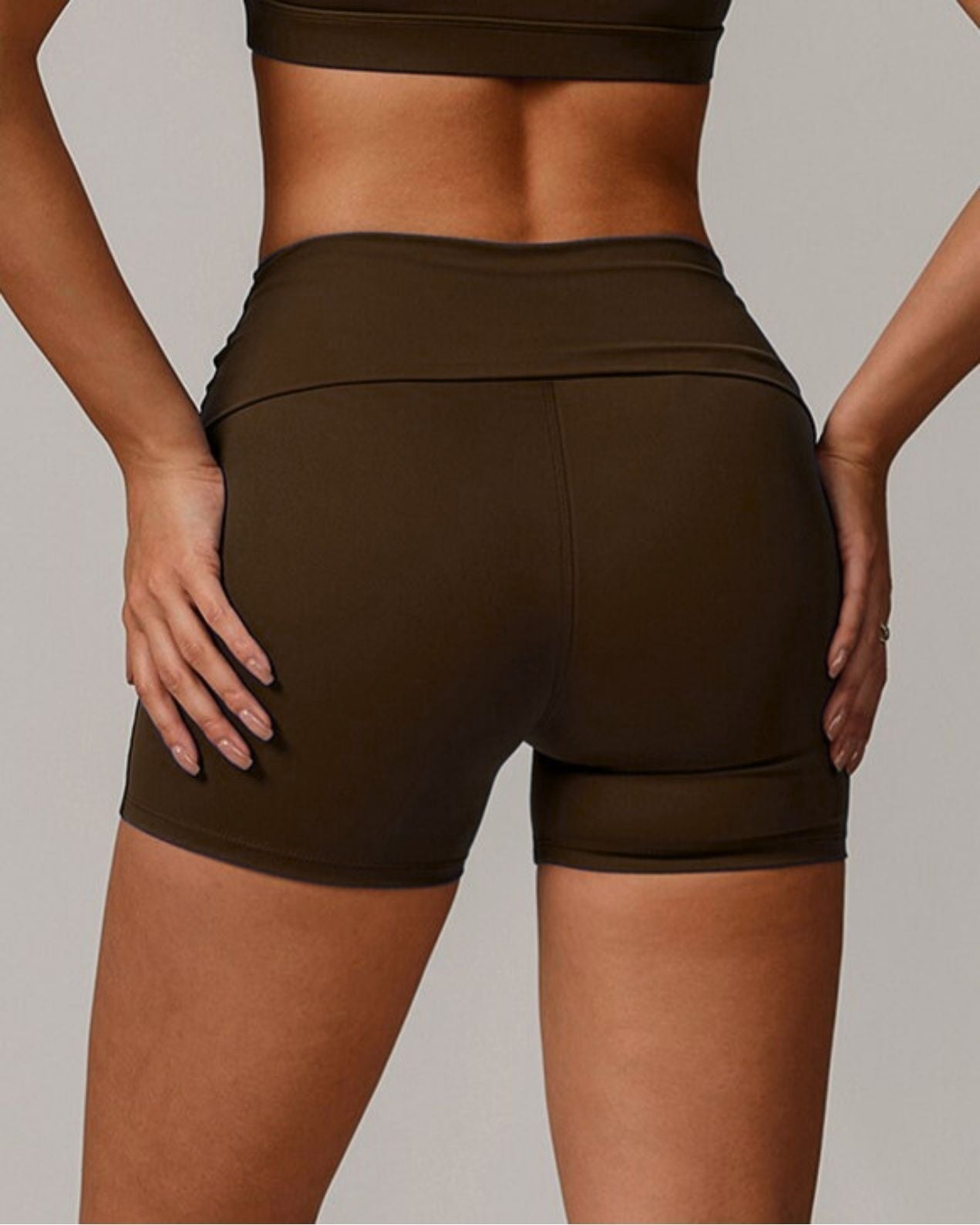 Gaia Shorts in Moss Brown
