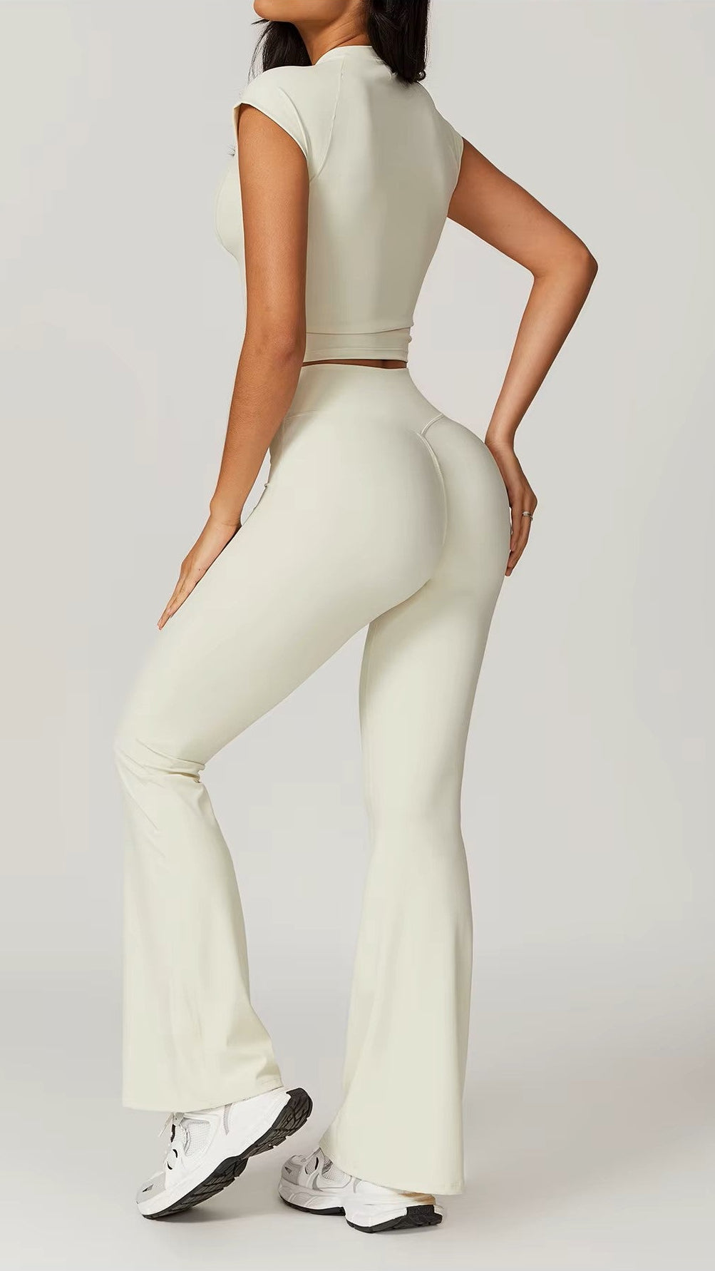 Chloe Flared Leggings in Ivory