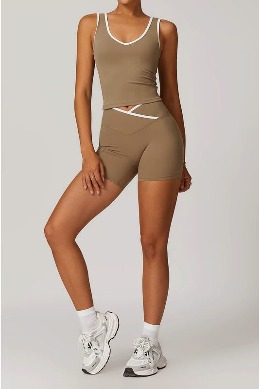 Hera Top in Beige